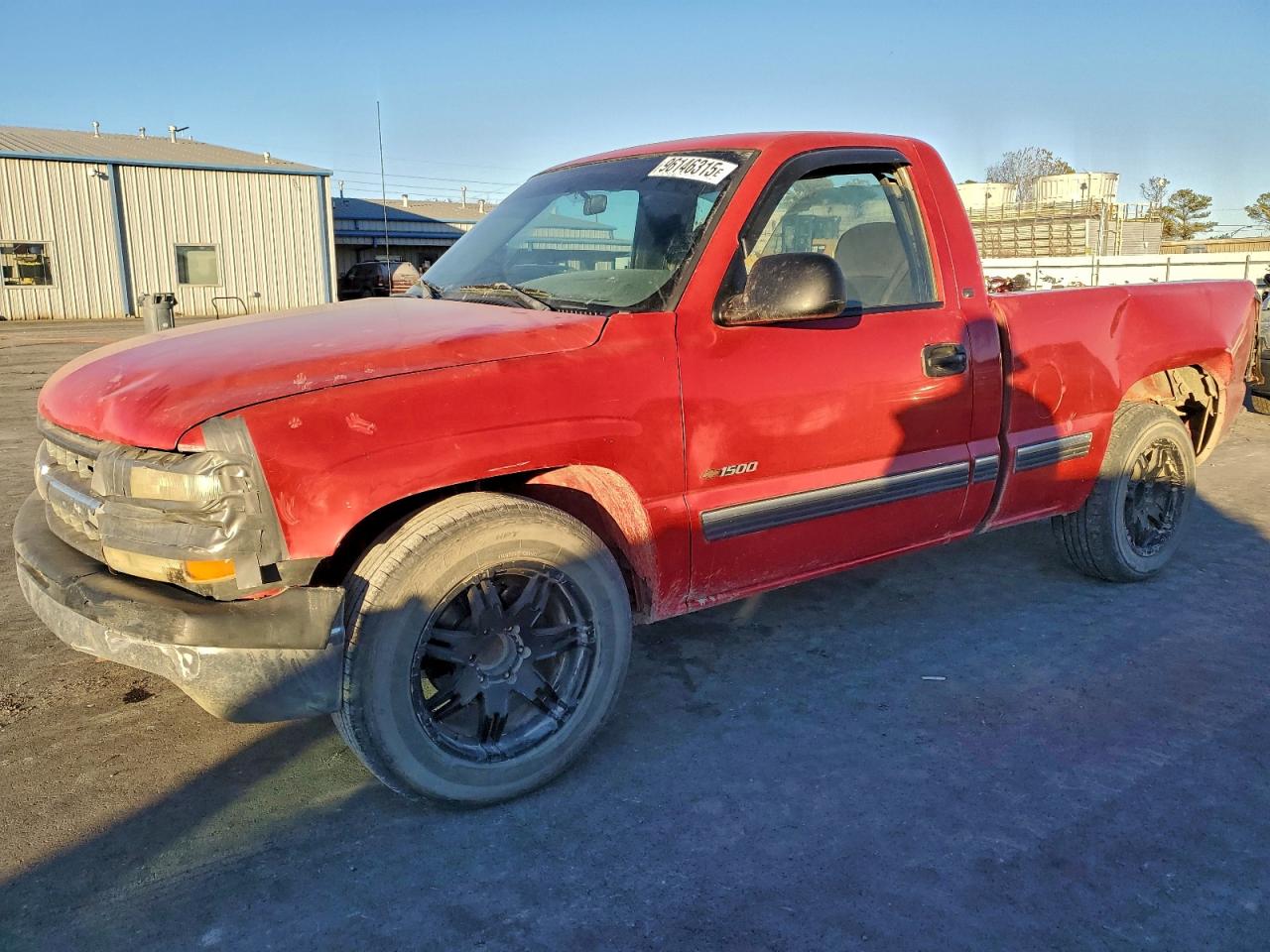 Chevrolet Silverado C1500 Image 1
