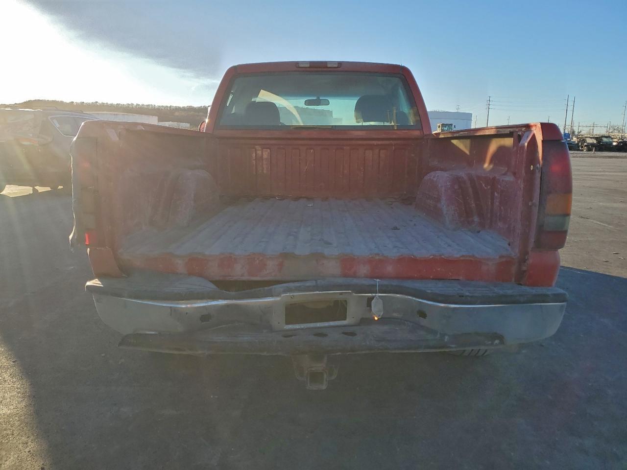 Chevrolet Silverado C1500 Image 10