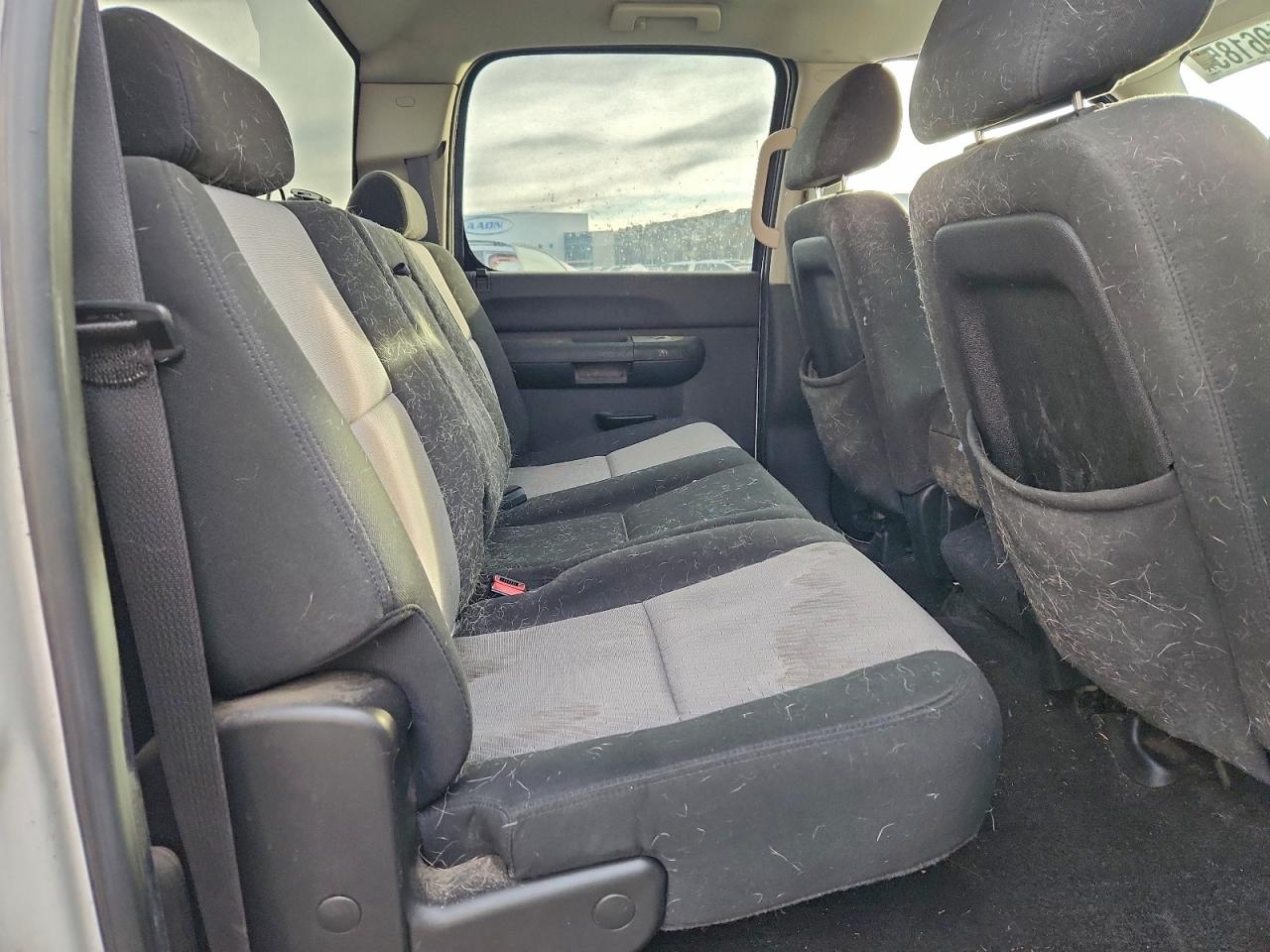 Chevrolet Silverado C1500 Image 6