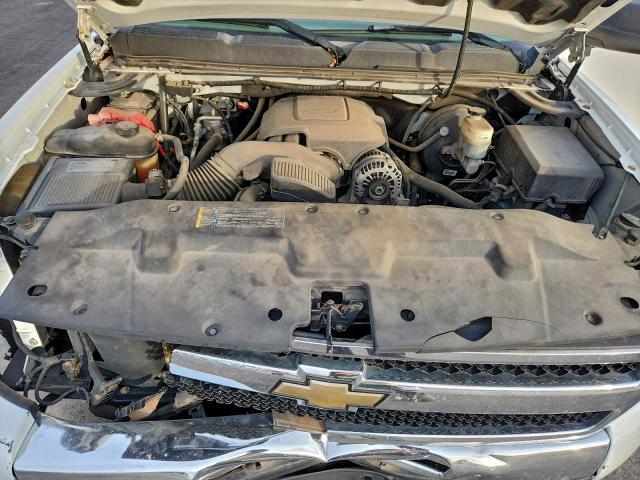 Chevrolet Silverado C1500 Image 13