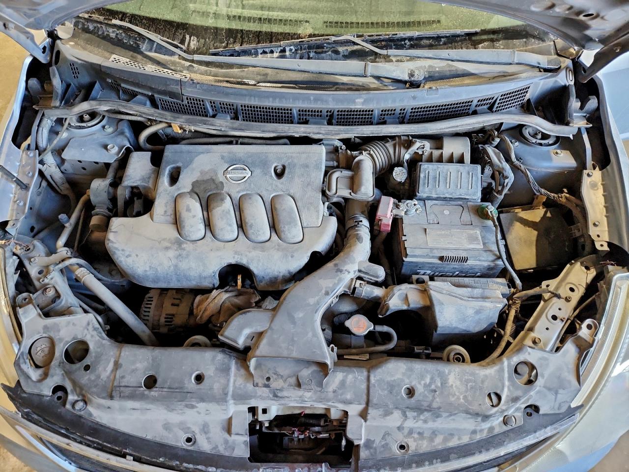 Nissan Versa S Image 12