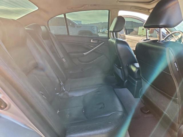 INFINITI G35 Image 10