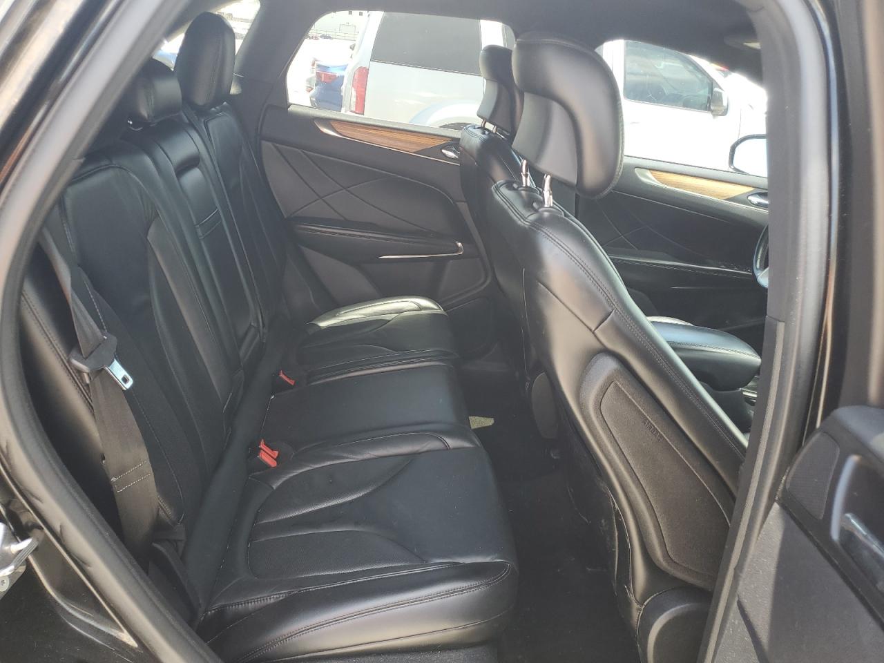 Lincoln MKC Select Image 4