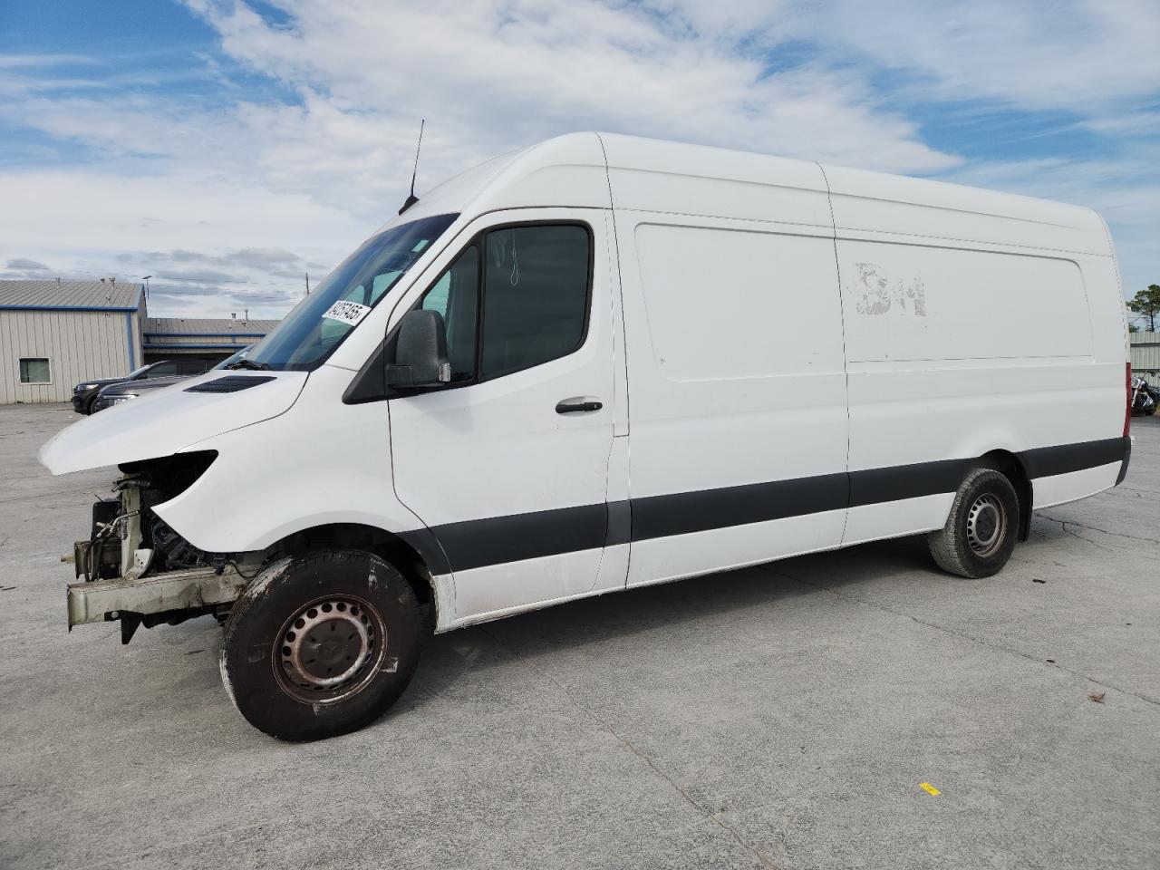Mercedes-Benz Sprinter 2500 Image 1