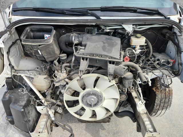 Mercedes-Benz Sprinter 2500 Image 12