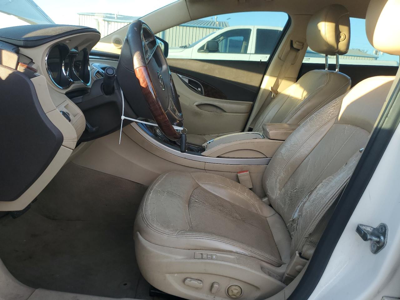 Buick LaCrosse Cxs Image 7