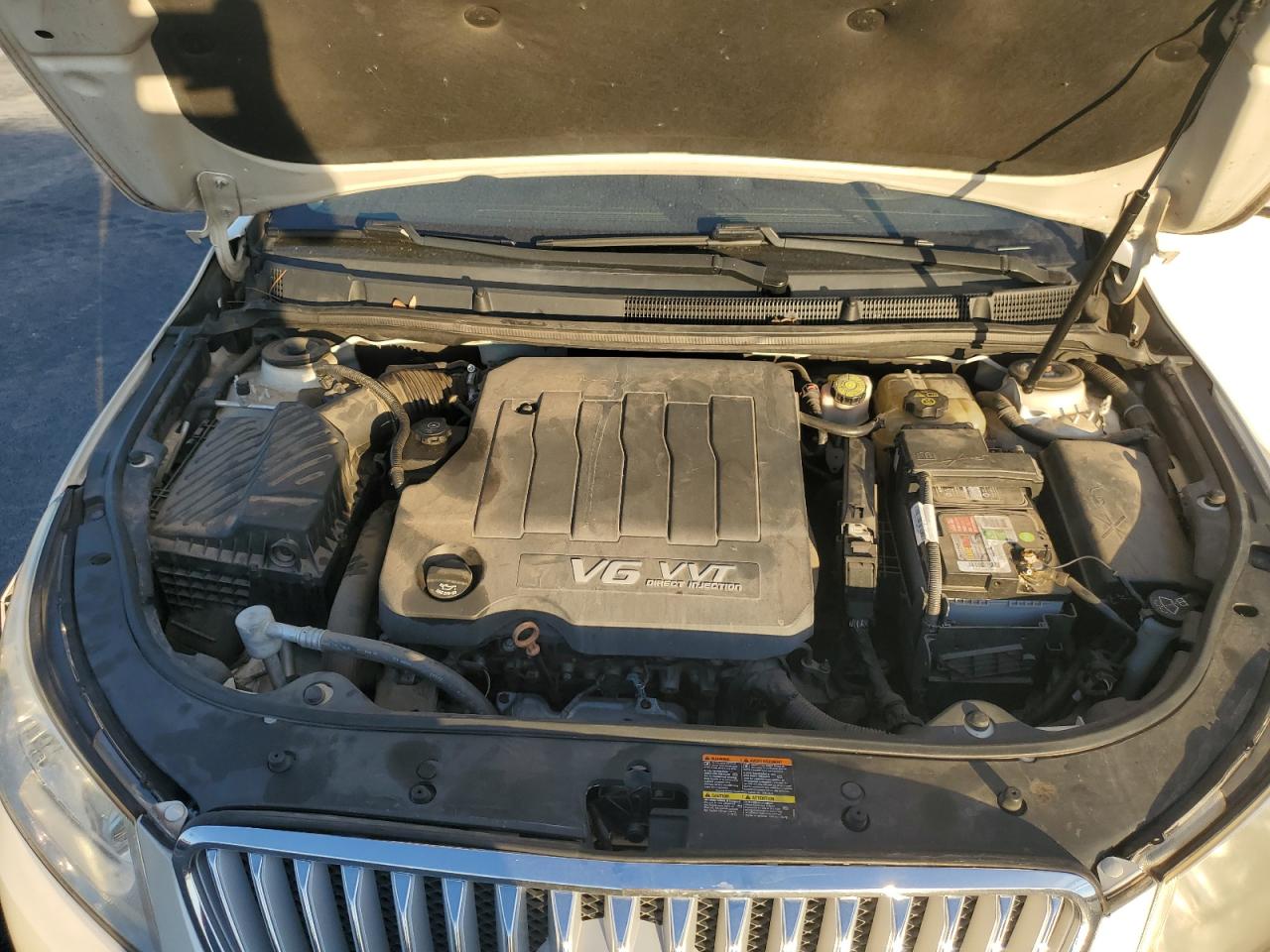 Buick LaCrosse Cxs Image 12