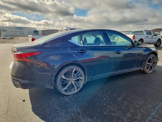 Nissan Altima Sr Image 3