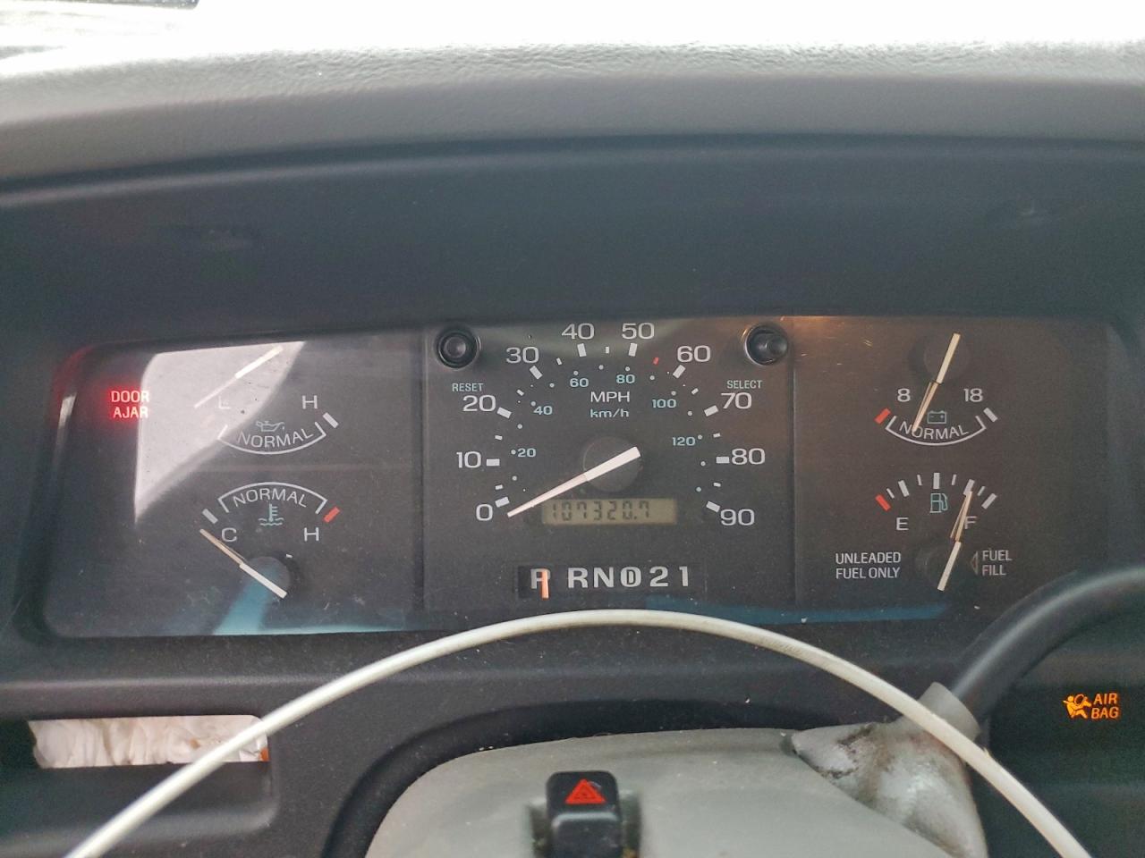 Ford Aerostar Image 7