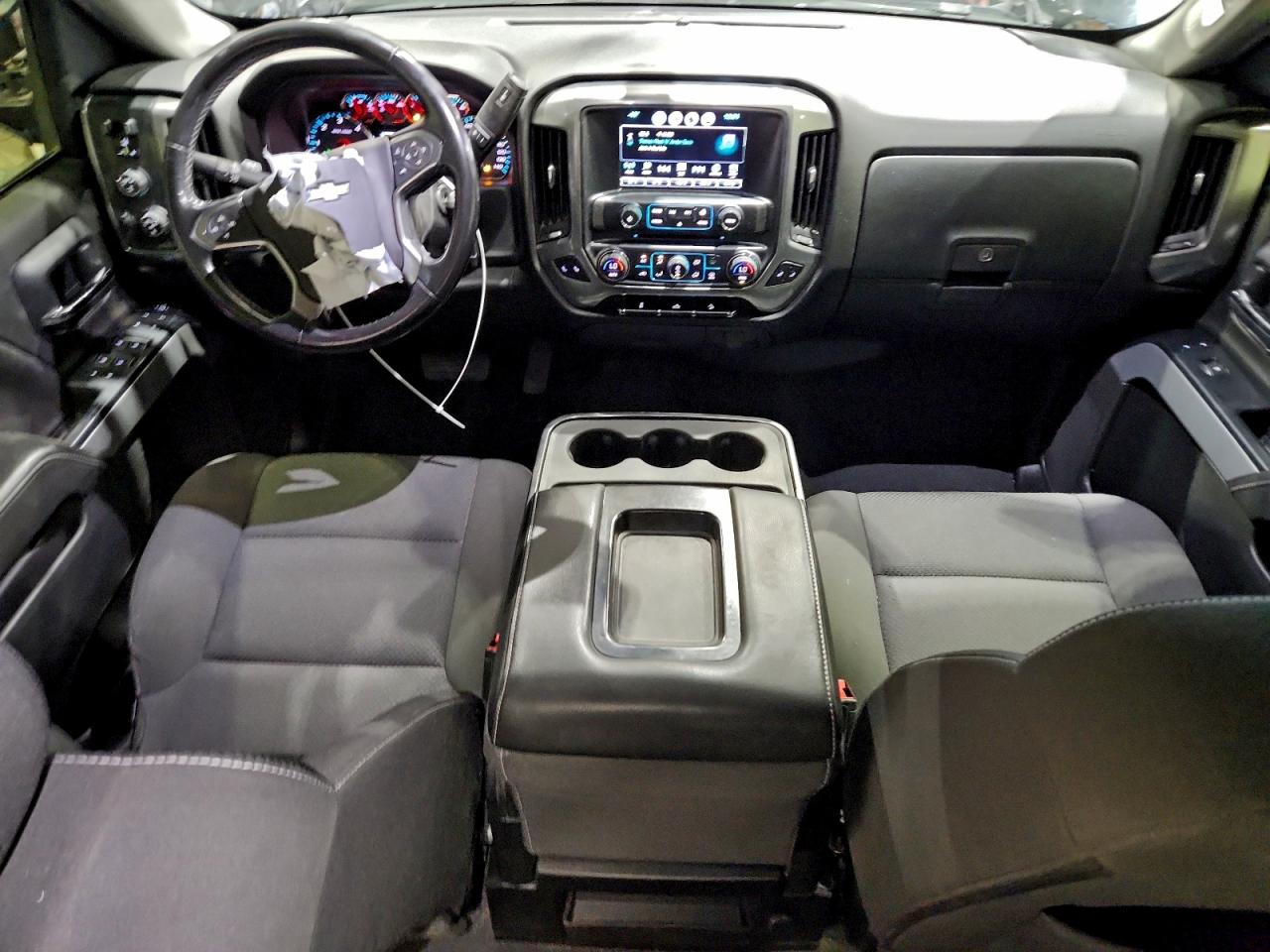 Chevrolet Silverado K1500 Lt Image 2