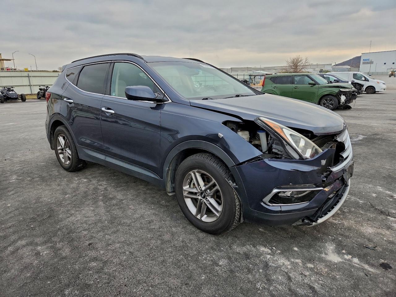 Hyundai SANTA FE Image 13