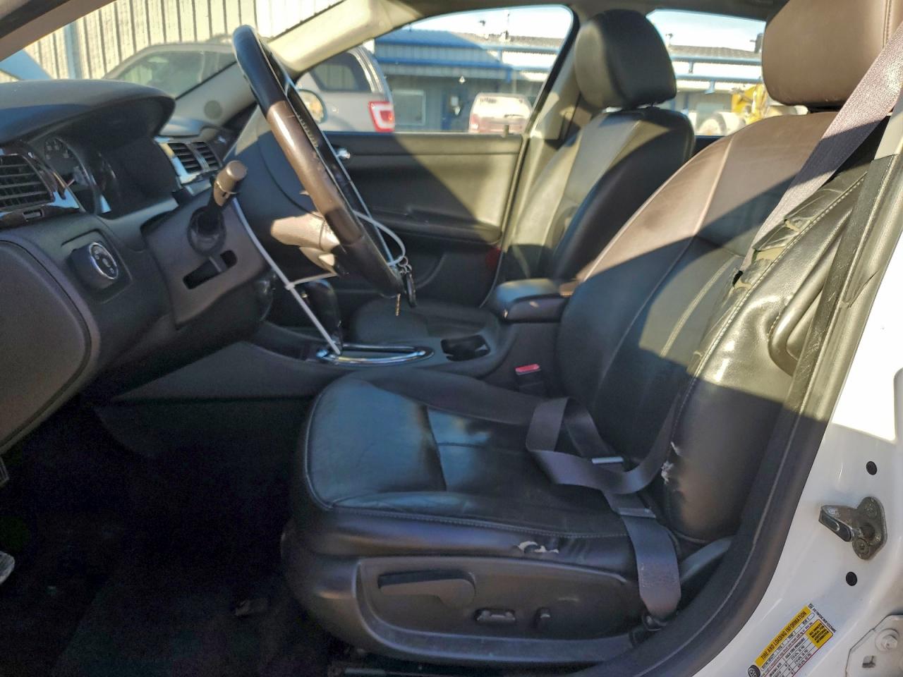 Chevrolet Impala Ltz Image 3