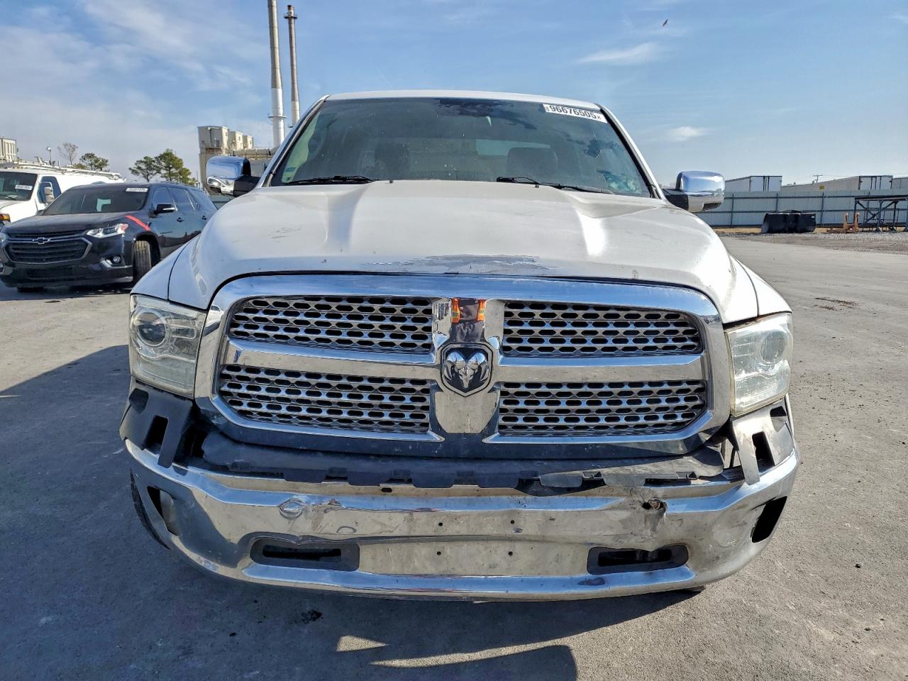 Ram 1500 Laramie Image 6
