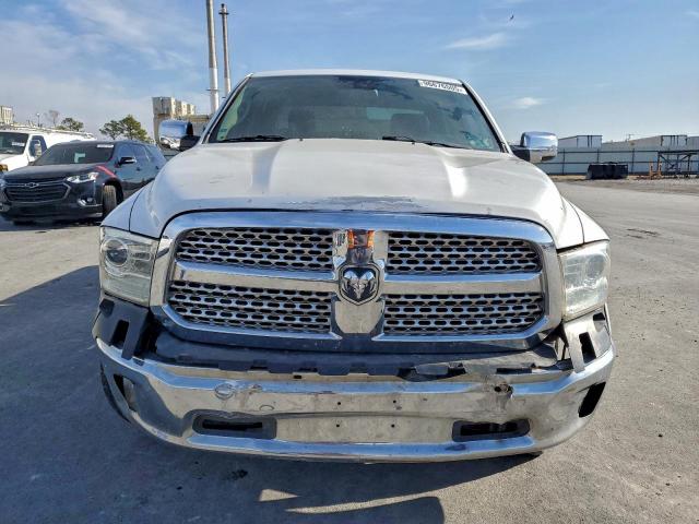 Ram 1500 Laramie Image 6