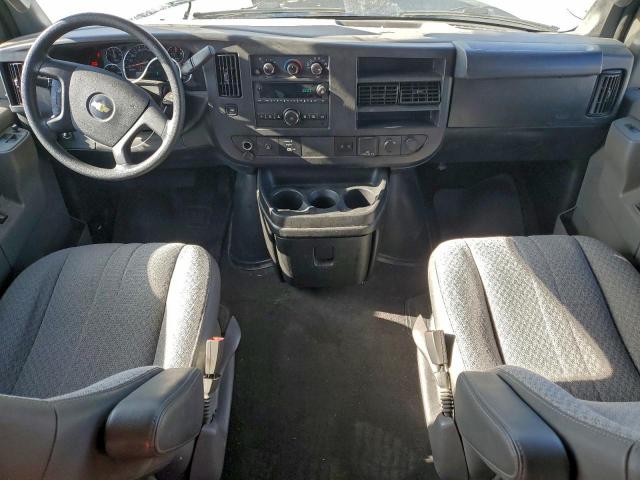Chevrolet Express Lt Image 11