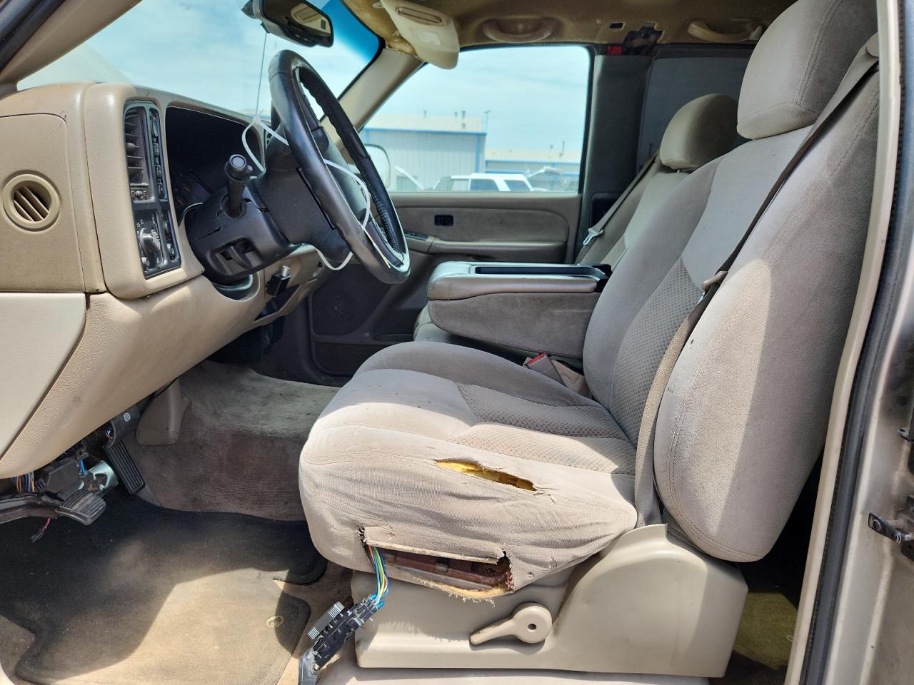 Chevrolet Silverado K1500 Image 6