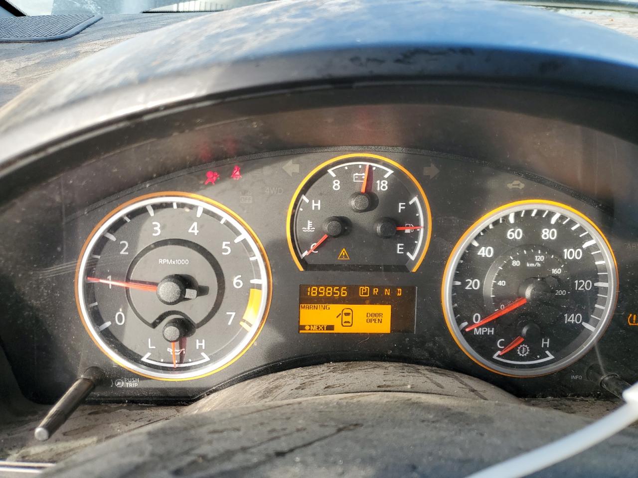 Nissan Titan Xe Image 13