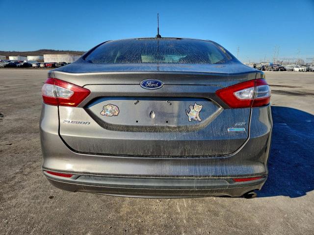 Ford Fusion Se Image 6