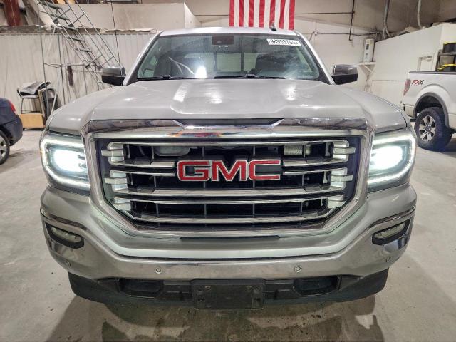 GMC Sierra C1500 Slt Image 2