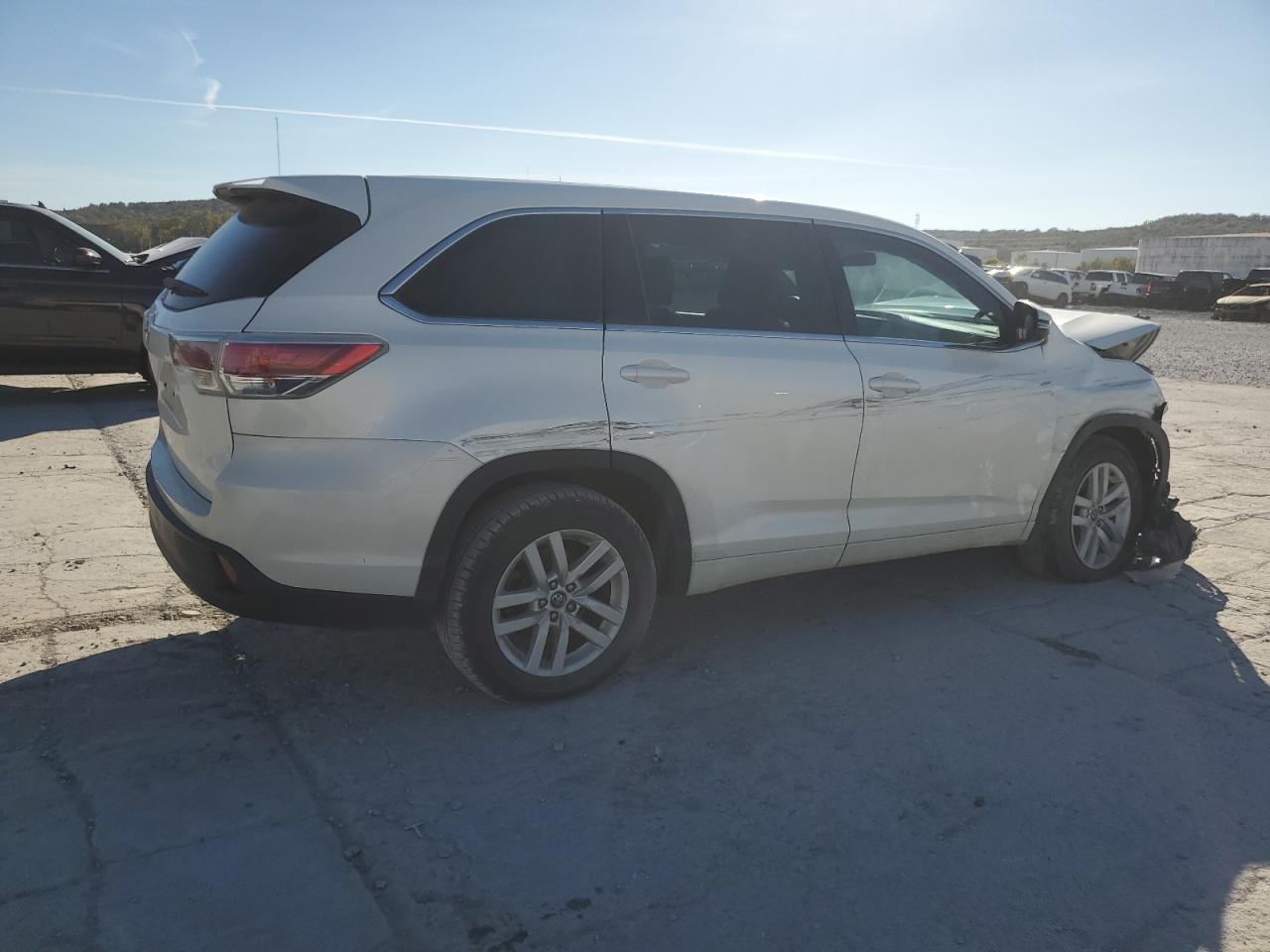 Toyota Highlander Le Image 5