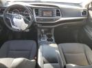 Toyota Highlander Le Image 2