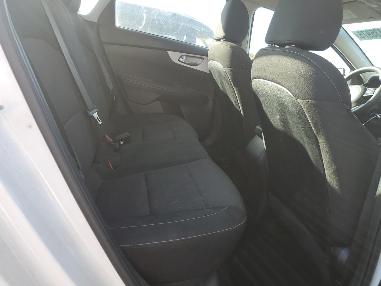 Kia Forte Lx Image 3