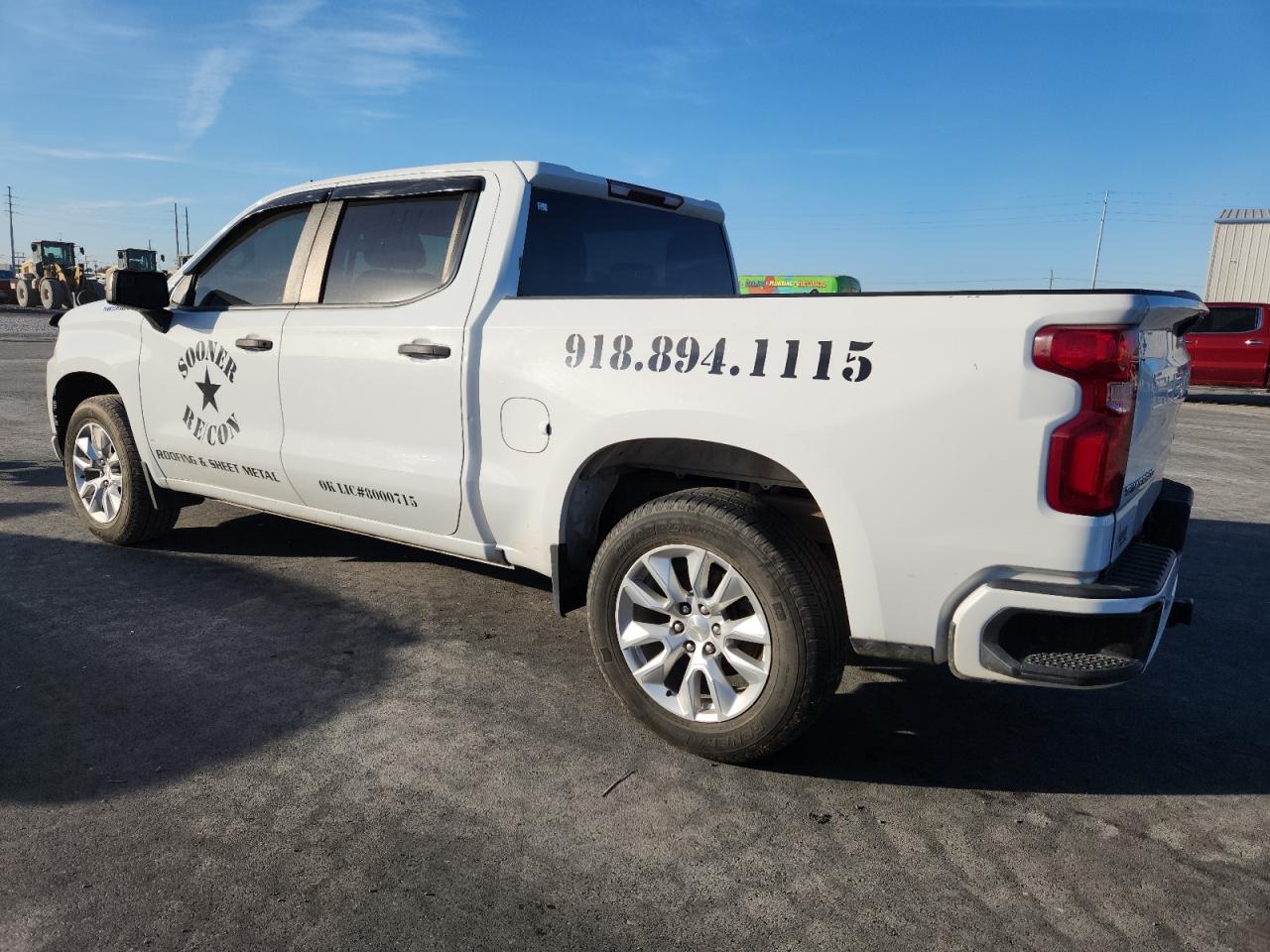 Chevrolet Silverado C1500 Custom Image 10