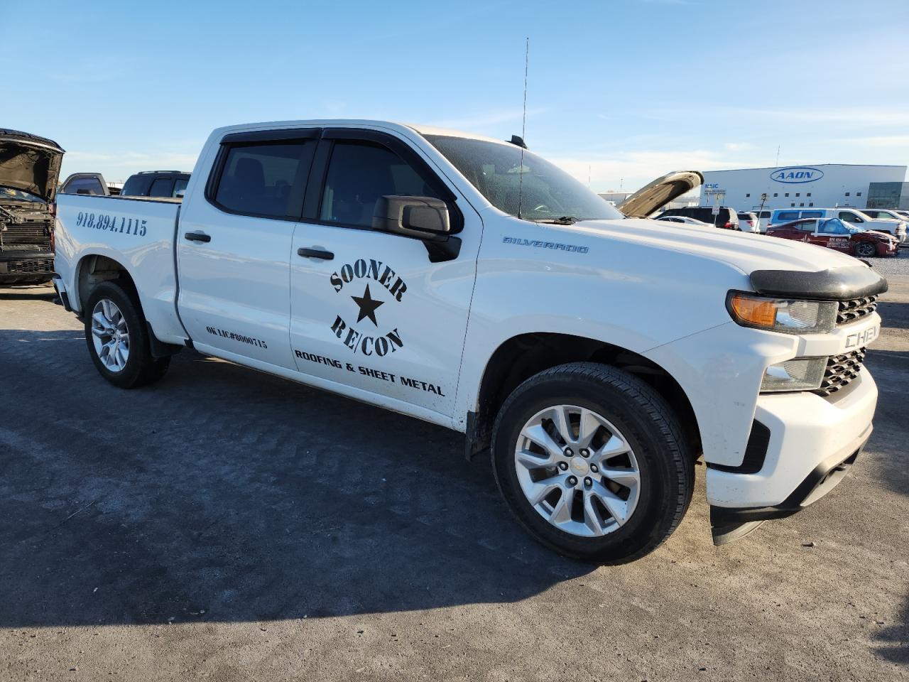 Chevrolet Silverado C1500 Custom Image 9