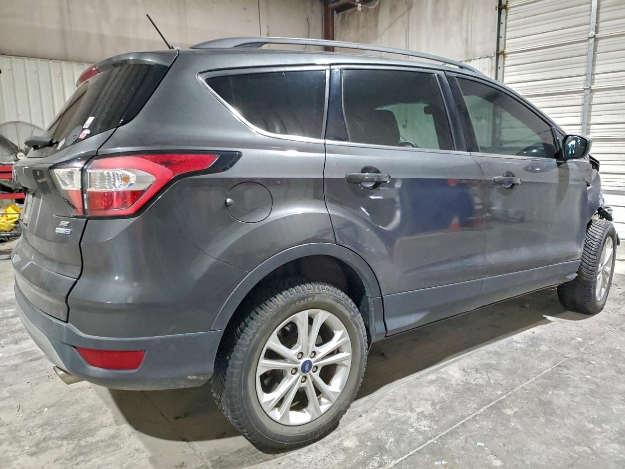 Ford Escape Se Image 11
