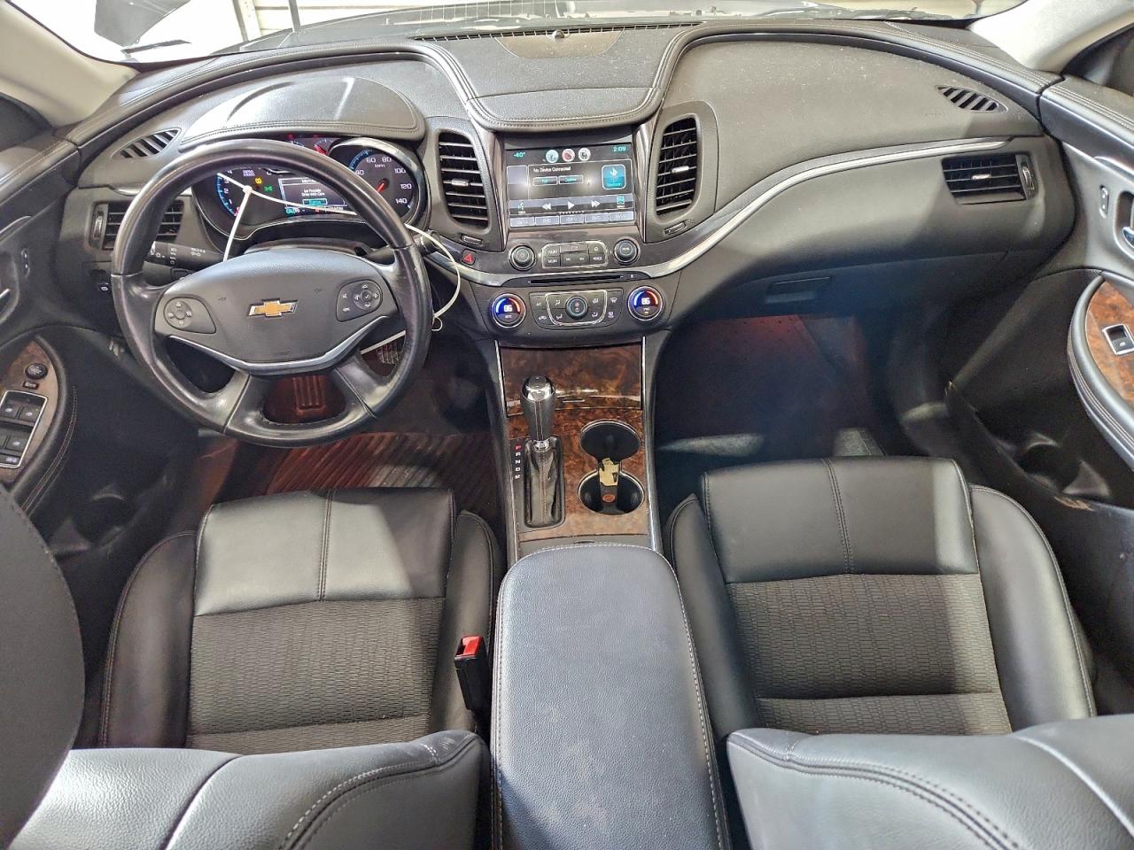 Chevrolet Impala Lt Image 12