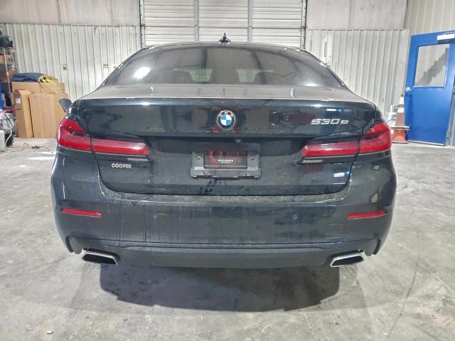 BMW 5 Series Image 4