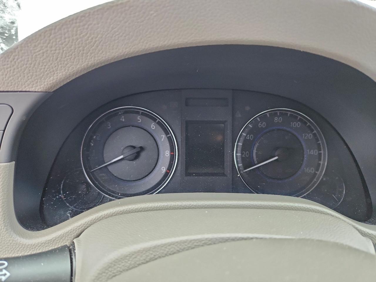 INFINITI Q40 Image 7