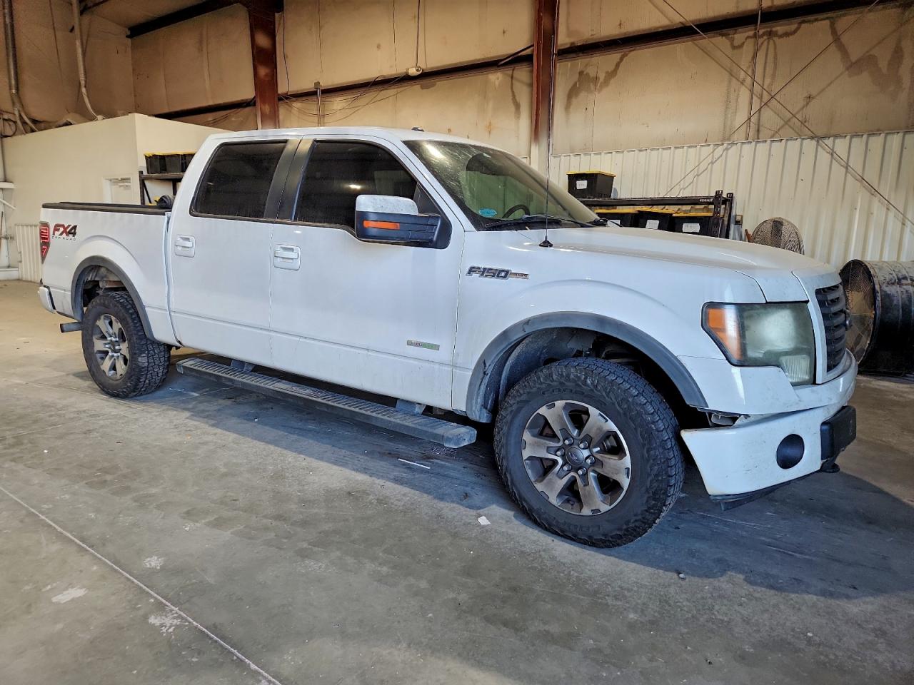 Ford F-150 Supercrew Image 10