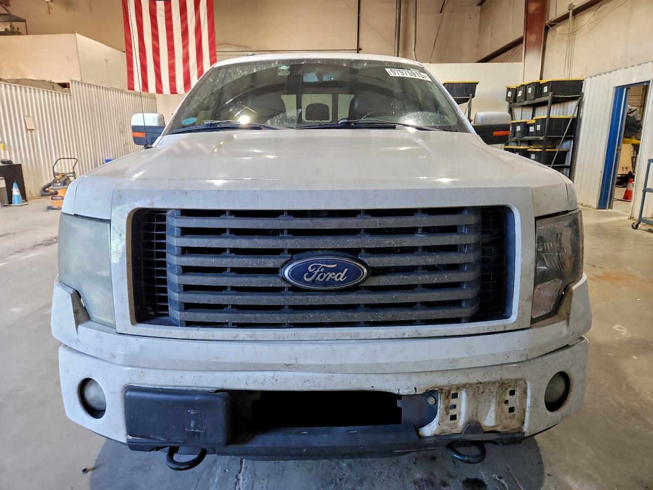Ford F-150 Supercrew Image 9
