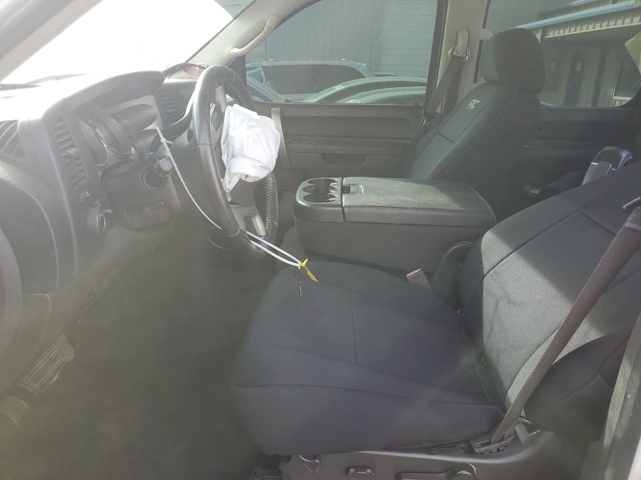 Chevrolet Silverado K2500 Heavy Duty Lt Image 3