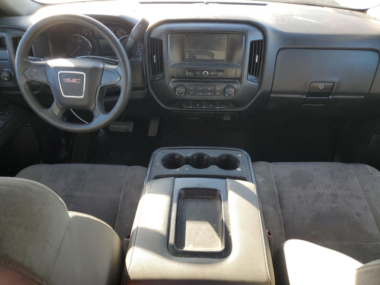 GMC Sierra C1500 Image 7