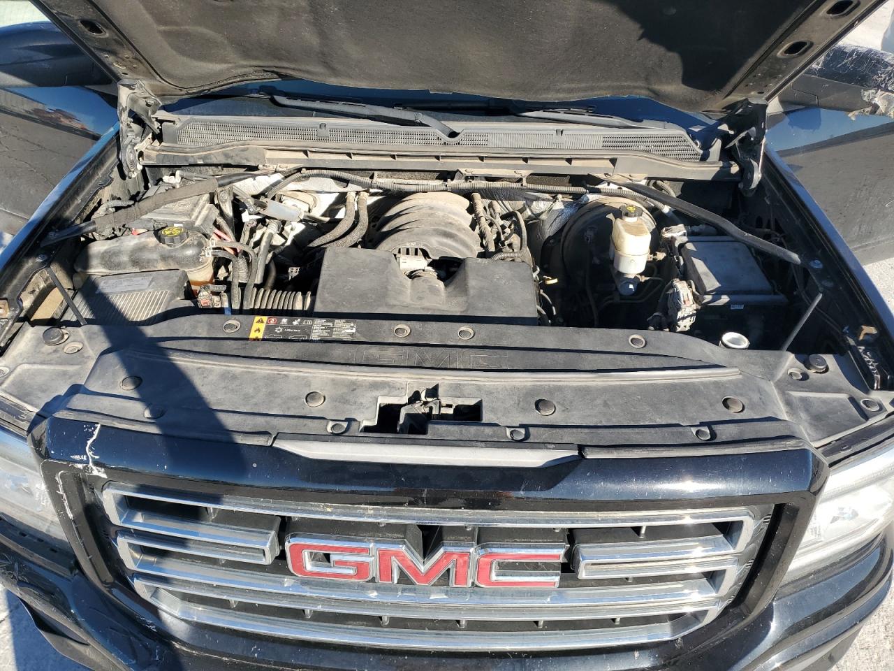 GMC Sierra C1500 Image 10