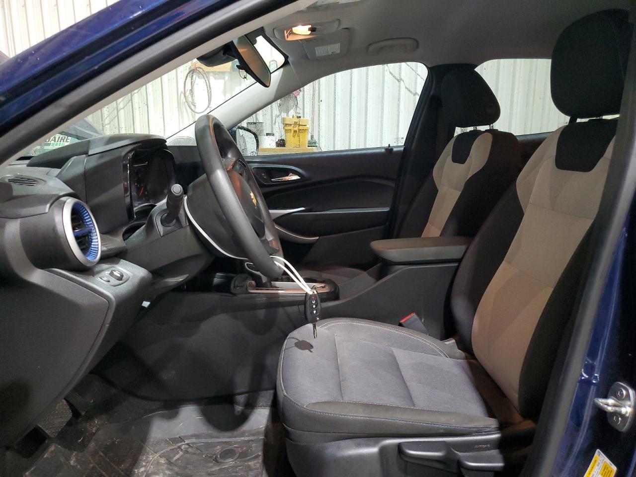 Chevrolet Trax Ls Image 12