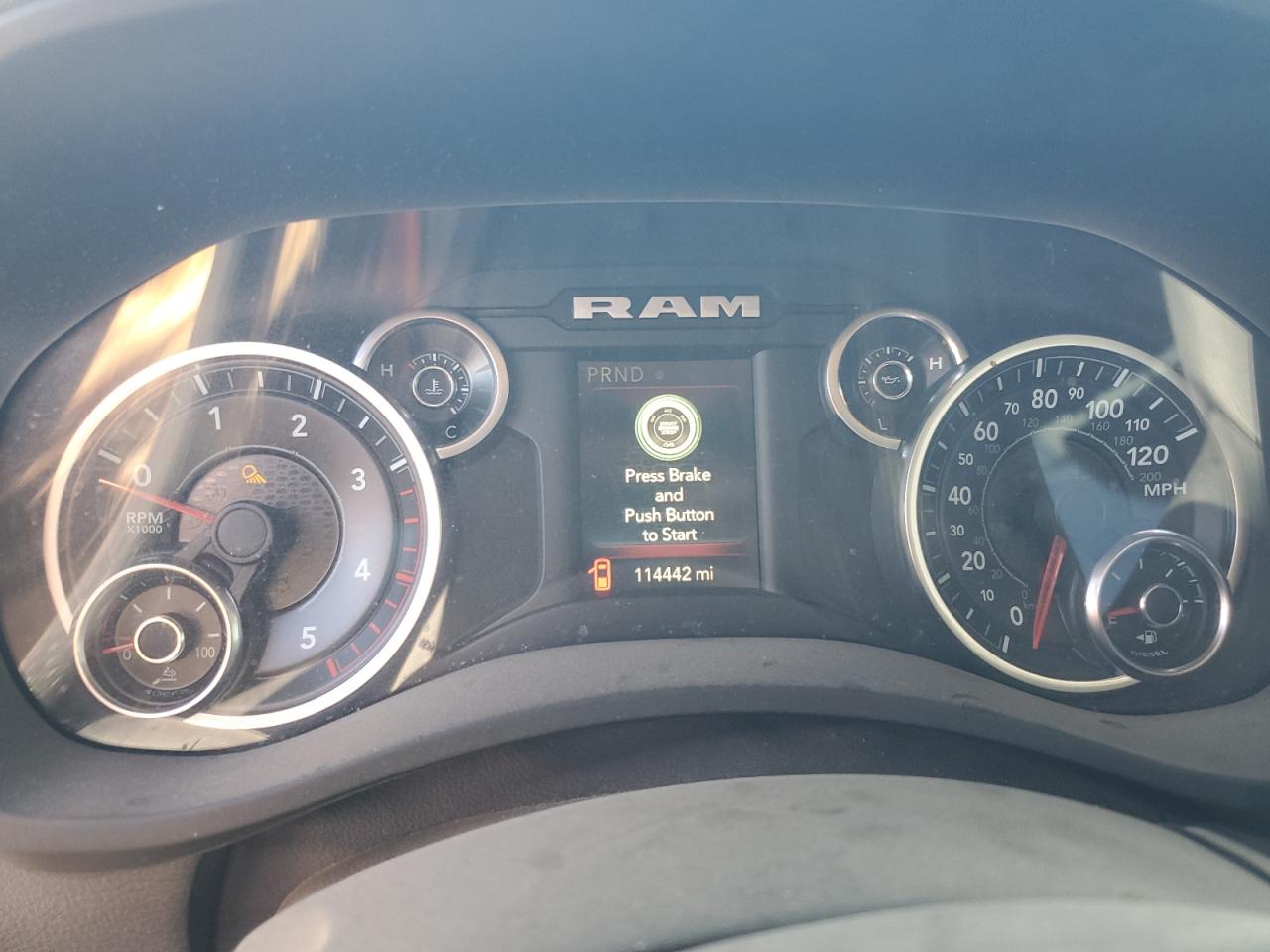 Ram 2500 Tradesman Image 13