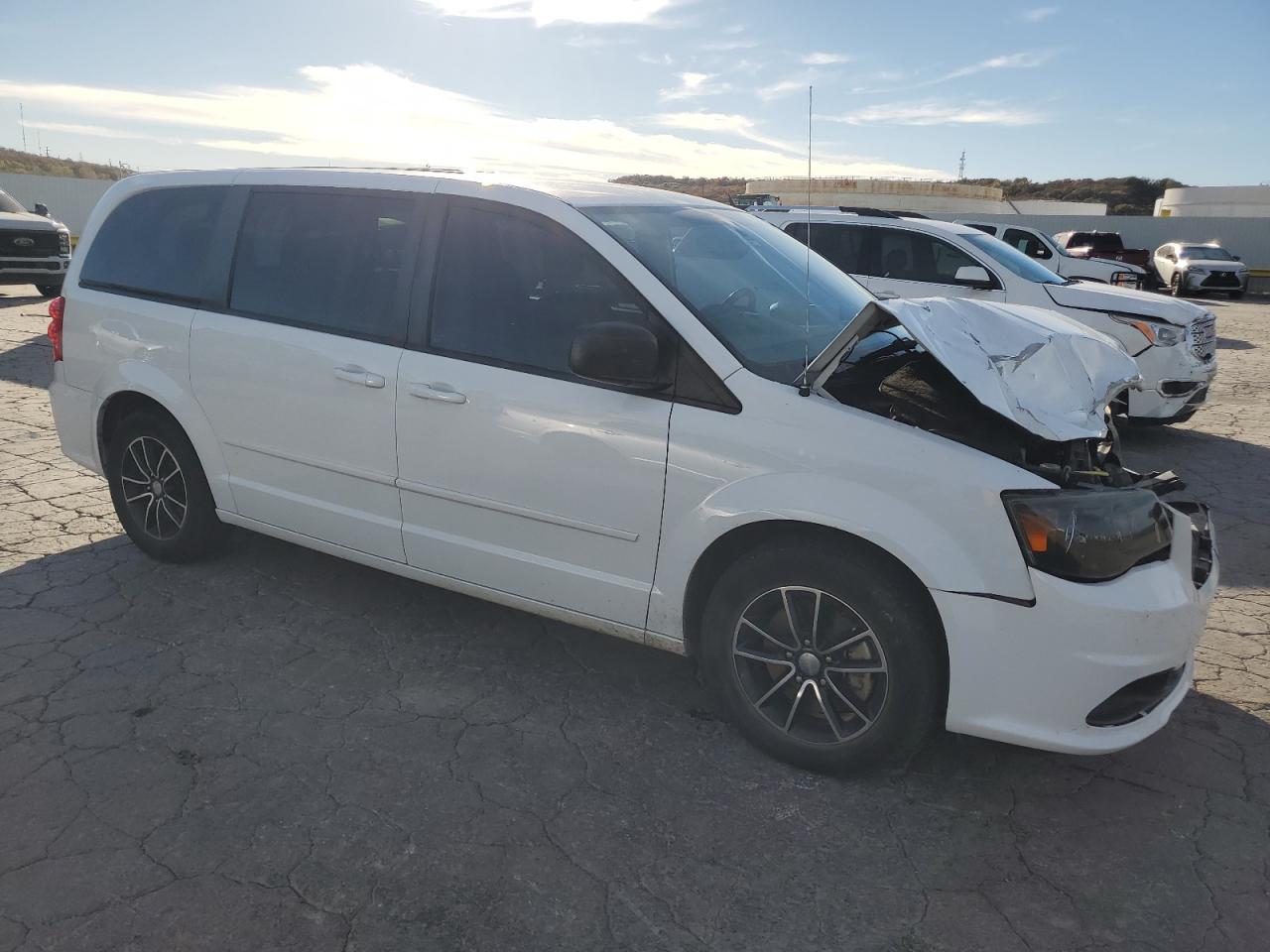 Dodge Caravan Se Image 7