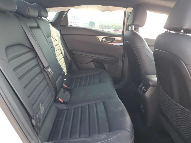 Kia Forte Gt Line Image 8