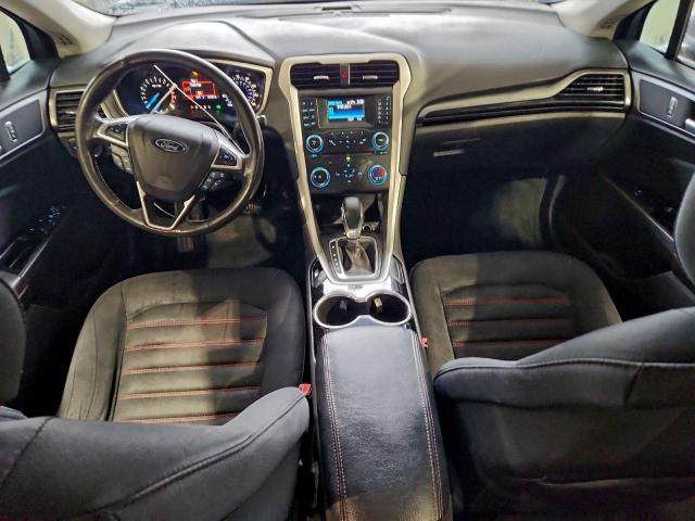 Ford Fusion Se Image 4