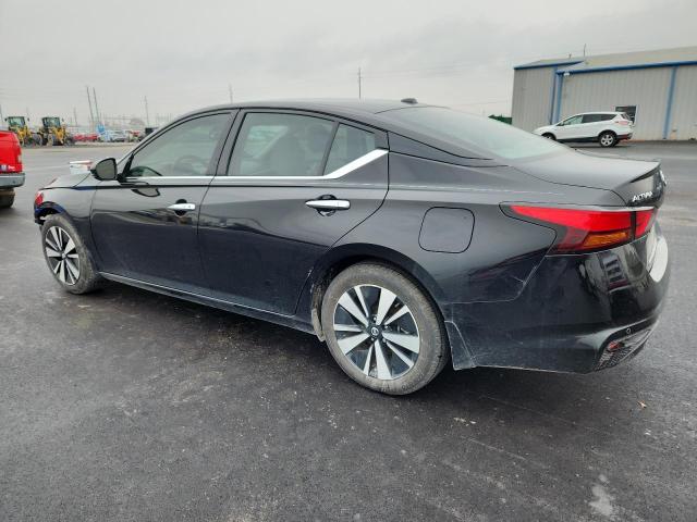 Nissan Altima Sl Image 2