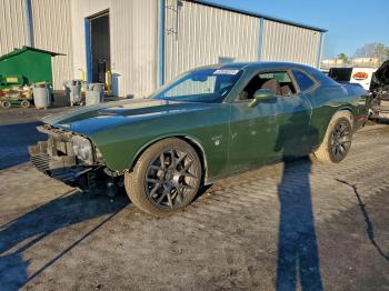  Salvage Dodge Challenger