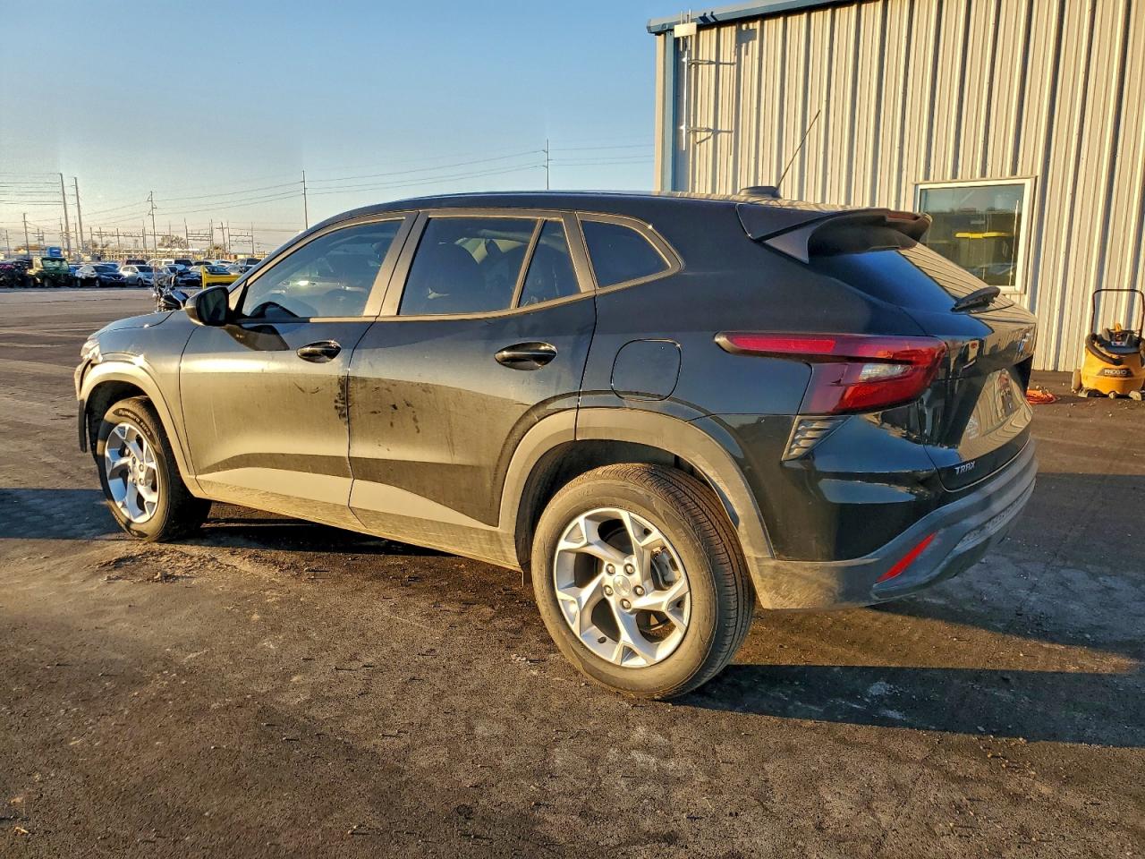 Chevrolet Trax Ls Image 6