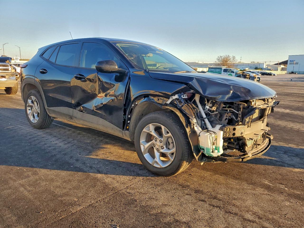 Chevrolet Trax Ls Image 12