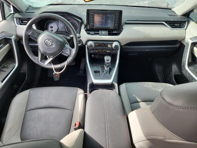 Toyota RAV4 Xle Premium Image 6