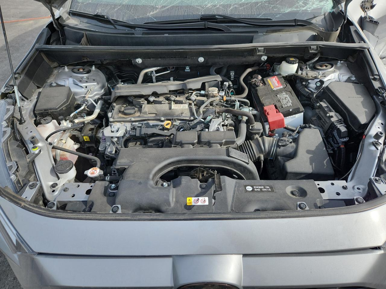 Toyota RAV4 Xle Premium Image 3