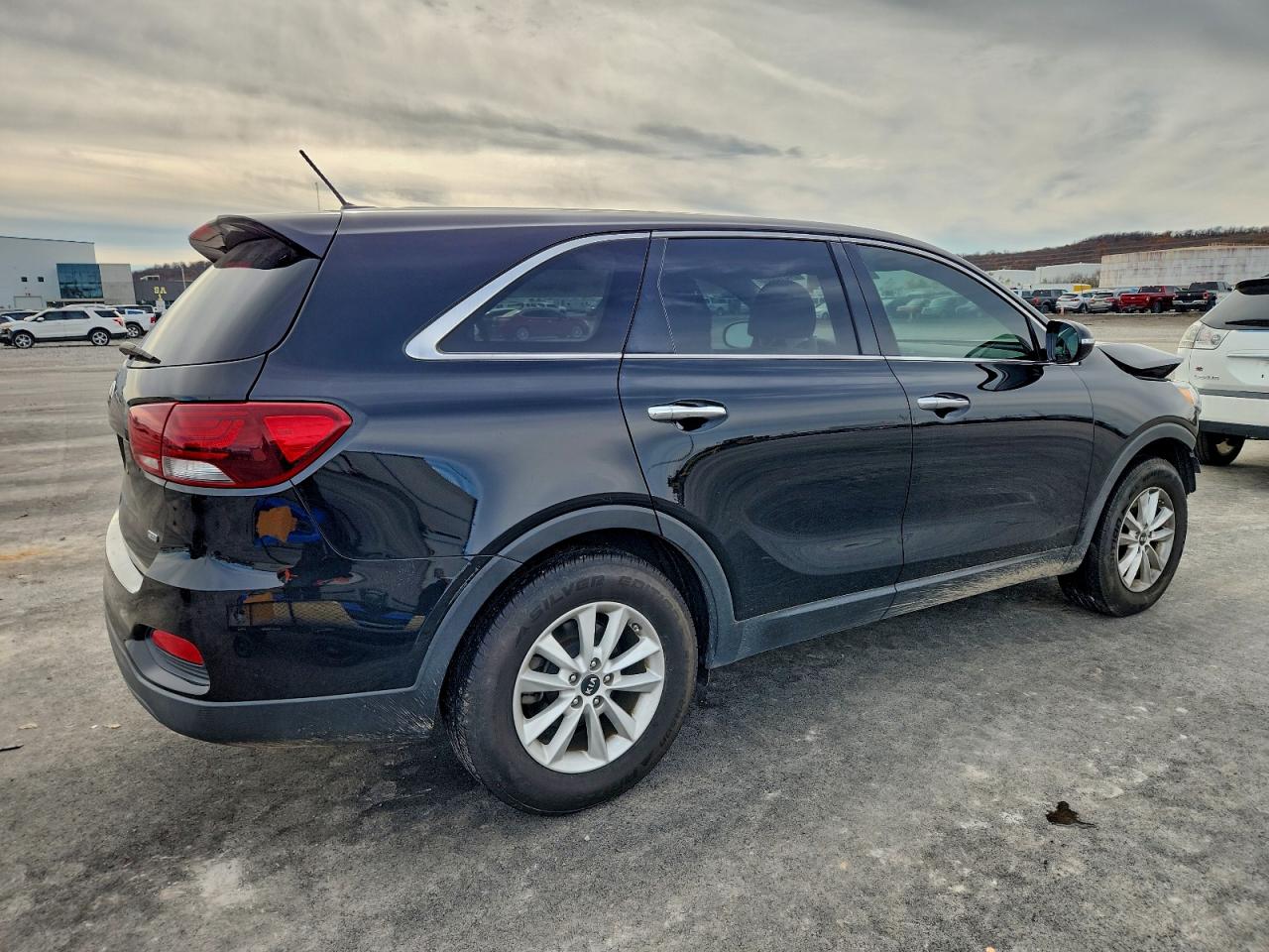 Kia Sorento L Image 3