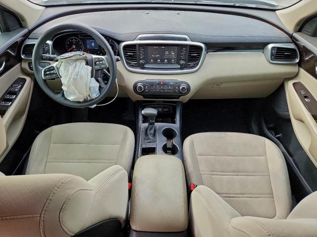 Kia Sorento L Image 11